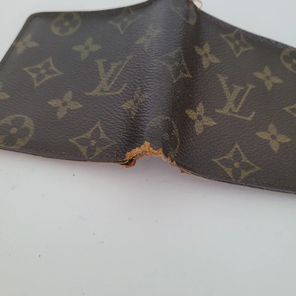 Louis Vuitton Monogram Bifold Wallet Brown Canvas ID Window France Vintage